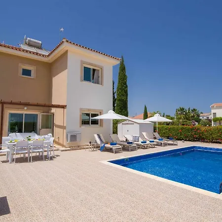 Villa Oceania 21 *